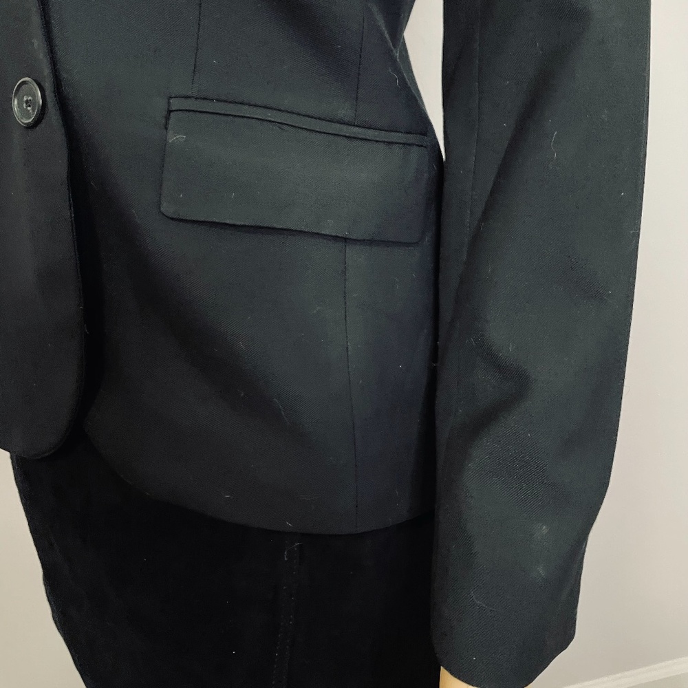 Black Classic Fitted Tiny Flared Blazer With Two … - image 8